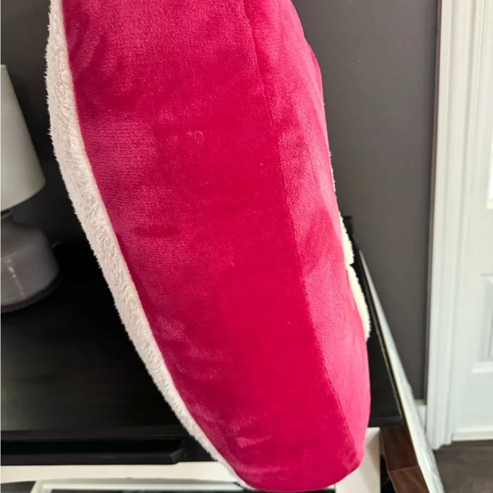 American Kids Love plushies floor pillow 2ft x 2ft hot pink and white